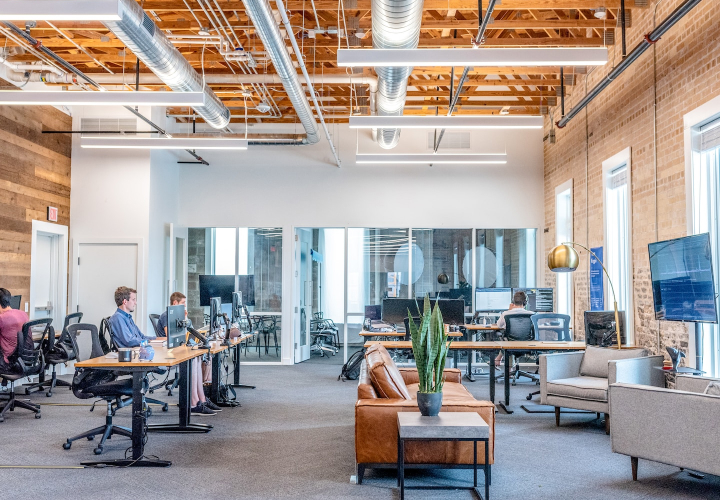 Discover the culture and people of Hyarchis!